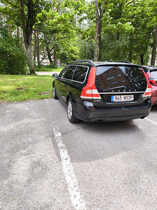 Volvo V70. 2016 (10 foto / 12)