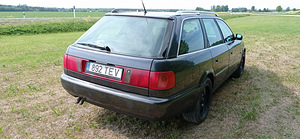 Ауди А6 С4 (7 фото из 15)
