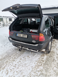 BMW X5, 2003 дизель (15 фото из 15)