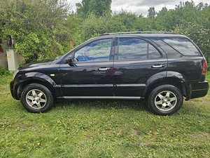 Kia Sorento 2005 a (8 foto / 8)