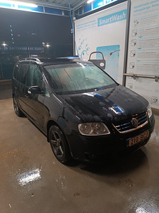 Volkswagen Touran 2.0 (2 foto / 8)