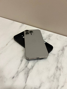 iPhone 16 Pro Max (2 фото из 6)