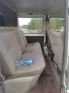 VOLKSWAGEN TRANSPORTER KOMBI 1998a (4 foto / 8)