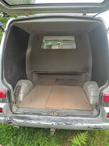 VOLKSWAGEN TRANSPORTER KOMBI 1998a (5 foto / 8)