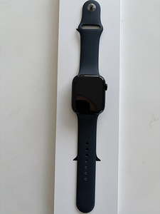 Apple Watch Series 7 45 мм GPS + LTE (алюминий) (1 фото из 3)