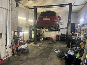Üürile anda autoteenindus/rehvide paigaldus Tallinna kesklin (1 foto / 6)