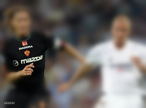 Francesco Totti autogrammiga AS Roma jalgpallisärk! (2 foto / 8)
