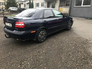 Вольво s40 (5 фото из 8)