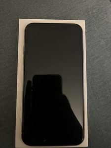 Продам IPhone 11 (2 фото из 3)