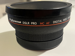 Fujiyama DSLR PRO Цифровой широкоугольный конвертерный объектив 0.5x 67 мм (1 фото из 2)