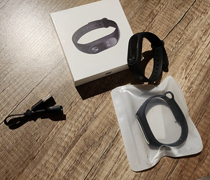 Xiaomi Mi Band 2 käevõru (2 foto / 2)