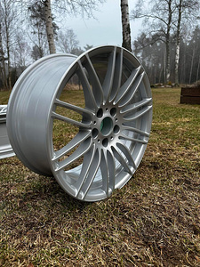 Стиль 269 BMW Performance (5 фото из 5)
