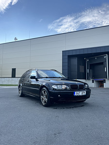2003 BMW 318i 2.0 105kW automaat (1 foto / 10)