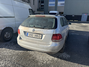 VW Golf 5 varuosadeks (4 foto / 5)