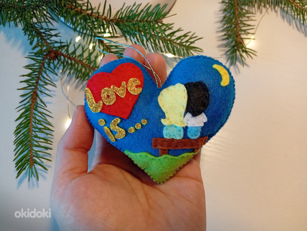 Сердце Love is... из фетра