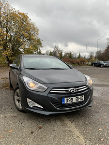 Продам Hyndai i40 (1 фото из 8)