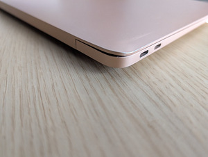 MacBook Air 13.3" (M1, 2020) (5 foto / 5)