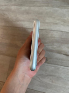iPhone 8 heas seisukorras (5 foto / 6)