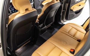 Volvo V60 2020a nelikveoline pistikhübriid (10 foto / 15)