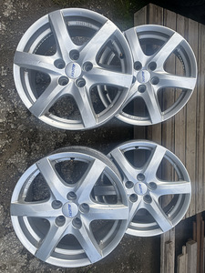 Valuveljed R16 5x112 (6 foto / 7)