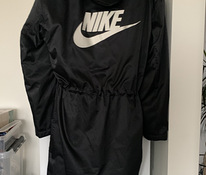Пальто Nike демисезонное на подростка