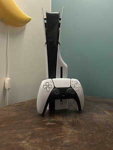 PlayStation 5 Slim Disc Edition (1 foto / 4)