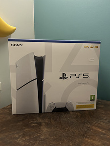 PlayStation 5 Slim Disc Edition (3 foto / 4)