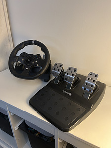 Logitech G920 (2 foto / 8)