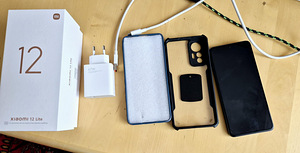 Telefon (3 foto / 4)