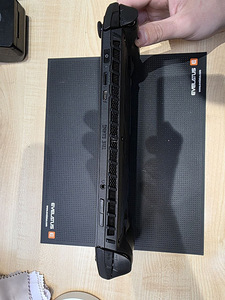 MSI Claw A1M Core Ultra 7 / 16 GB / 512GB (3 foto / 8)