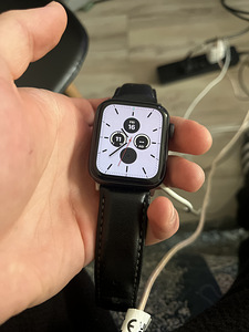 Apple Watch SE