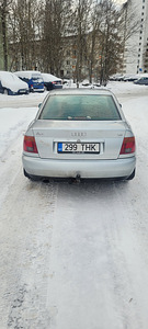 АУДИ А4 1995 1.6Б (2 фото из 8)