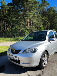 Mazda 2 1.4 бензин автомат (1 фото из 9)