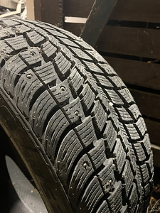Müüa 2 naast rehvi 225/45/r18 (4 foto / 5)