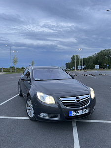 Opel Insignia BiTurbo 2.0 143kw (1 foto / 7)