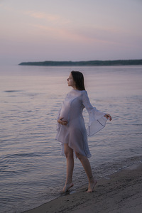 Dress for pregnant photoshoot photo pregnancy (2 foto / 5)