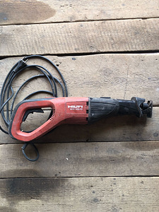 Tiigersaag HILTI WSR 1400-PE