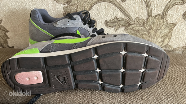 Кроссовки Nike размер 42,5 (фото #2)