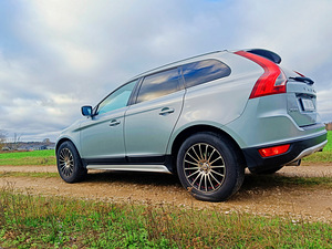 Volvo xc60 D5, 151kw HÄSTI HOOLDATUD (4 foto / 11)