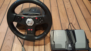 Руль Logitech Formula Vibration Feedback Wheel (1 фото из 1)
