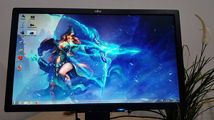 Monitor Fujitsu b24t-7 led 24” (2 foto / 7)