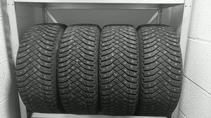Goodyear ultragrip Arctic 4tk´- 250eur (1 foto / 8)