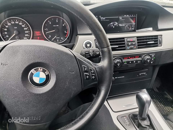 BMW 330d (фото #7)