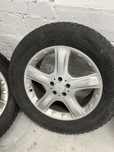19 tolli mercedes gl veljed (4 foto / 9)