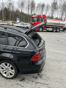 BMW 330d 170kw (5 foto / 8)