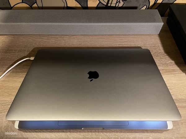 MacBook Pro “16” i9, 2.3 Ghz, 32GB, 1 TB, Radeon 5500 8GB (foto #4)