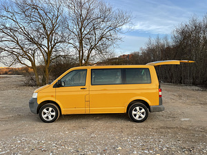 Volkswagen Transporter T5 (9 foto / 15)