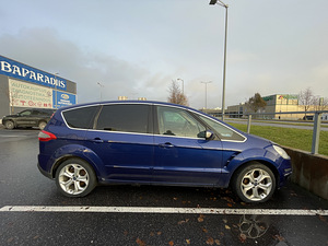 Ford S-Max 2013 (2 фото из 6)