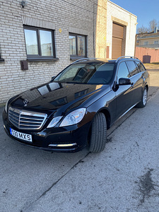 Mercedes e 212 (1 фото из 9)