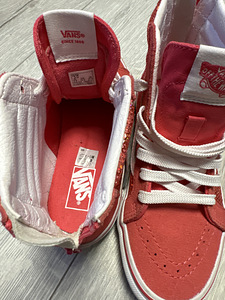 Vans (2 foto / 2)